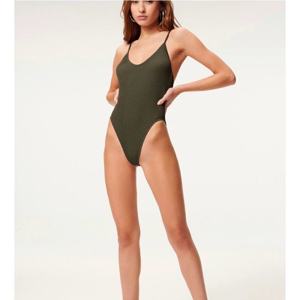 Good American Always Fits One Piece